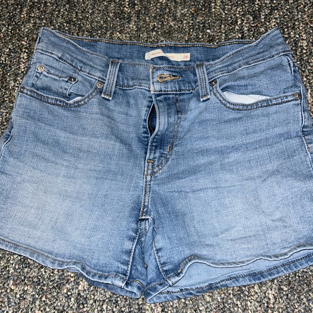 Levi Strauss Women’s Jean shorts size 26